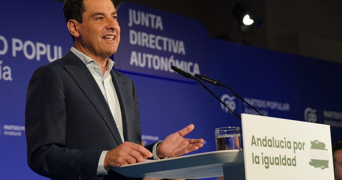 Juanma Moreno preside la reunión de la Junta Directiva del PP de ...
