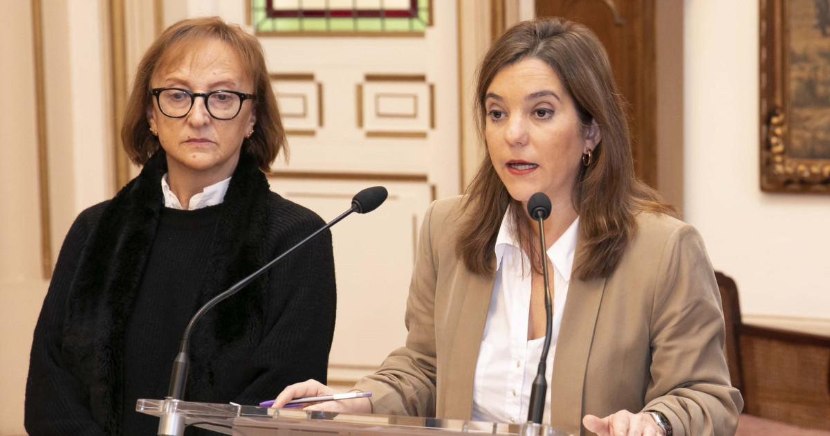 Una exedil del PSOE rechaza el pacto de su partido en La Coruña para la ...