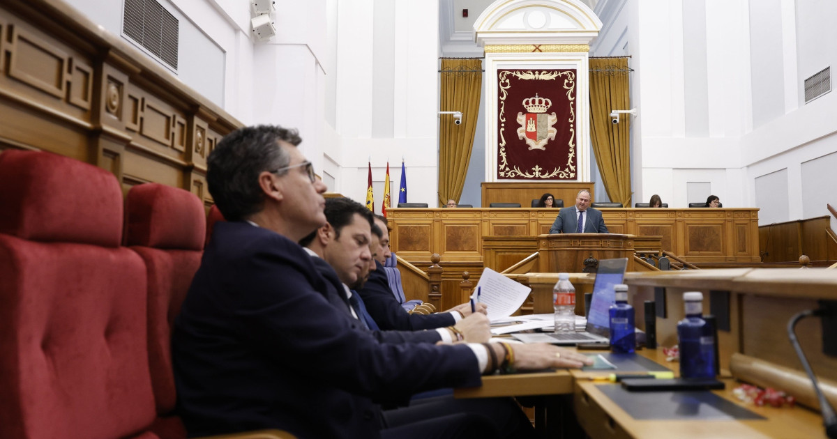 Disputa en el pleno de Castilla-La Mancha entre PSOE, PP y Vox a cuenta ...