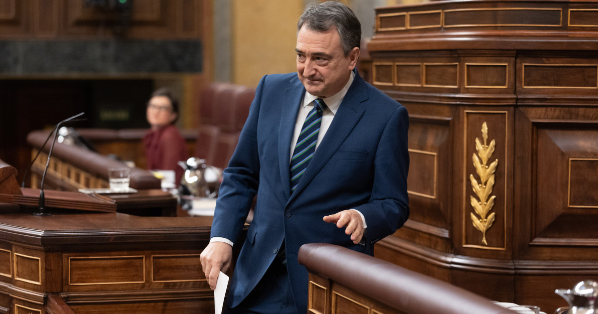 aitor-esteban-nuevo-presidente-del-pnv-tras-la-asamblea-general-de-la