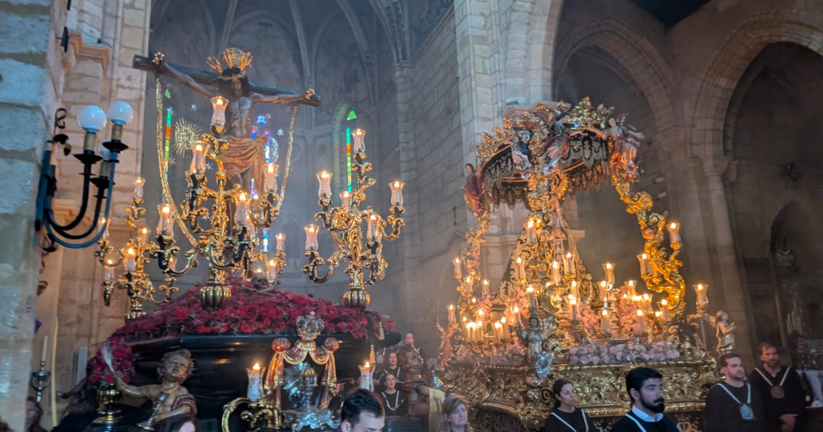 La amenaza de lluvia corta por la mitad el Lunes Santo de Córdoba