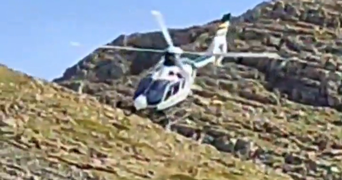 El rescate en helicóptero a un senderista de 71 años herido en el Pico ...