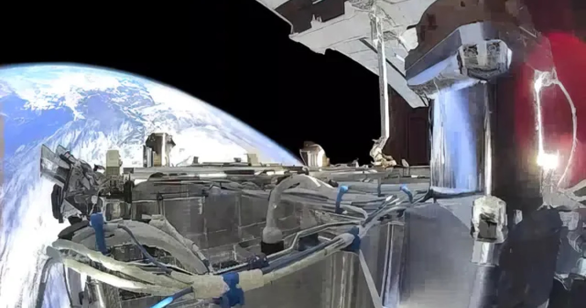La extraña señal emitida por algunos satélites de Elon Musk que ...