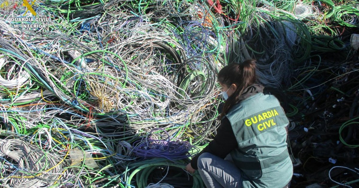 Cómo funciona el negocio de robar cables de cobre en España, una ...