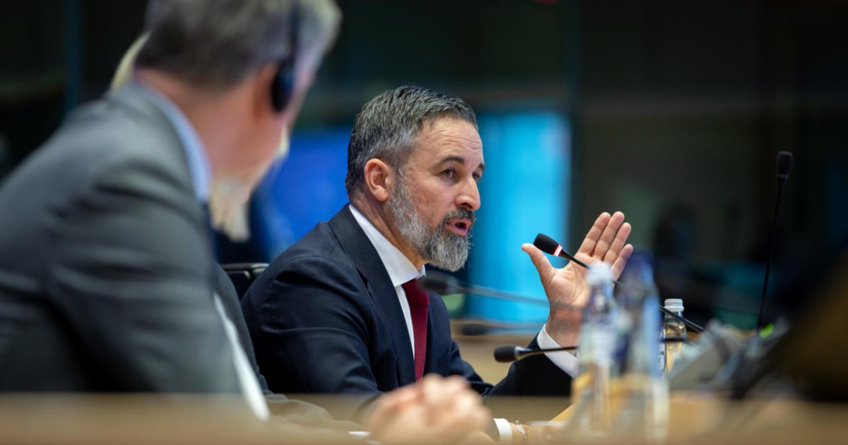 Abascal cree que el anuncio de Sánchez sobre las redes sociales es «un ...