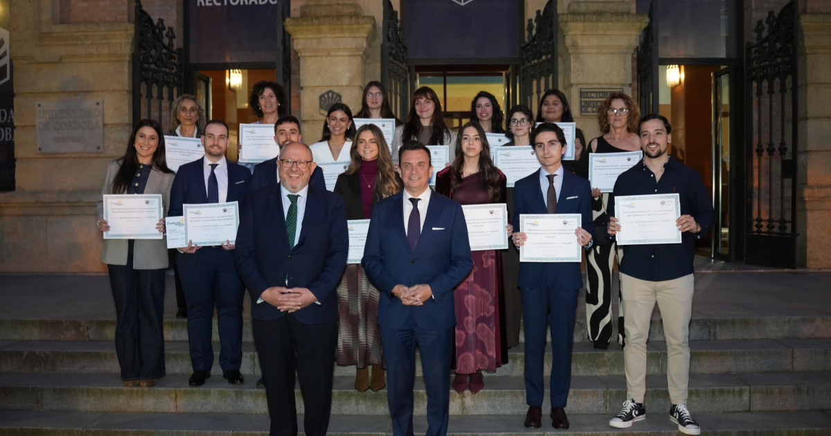 La Fundación Caja Rural del Sur entrega sus premios a los mejores ...
