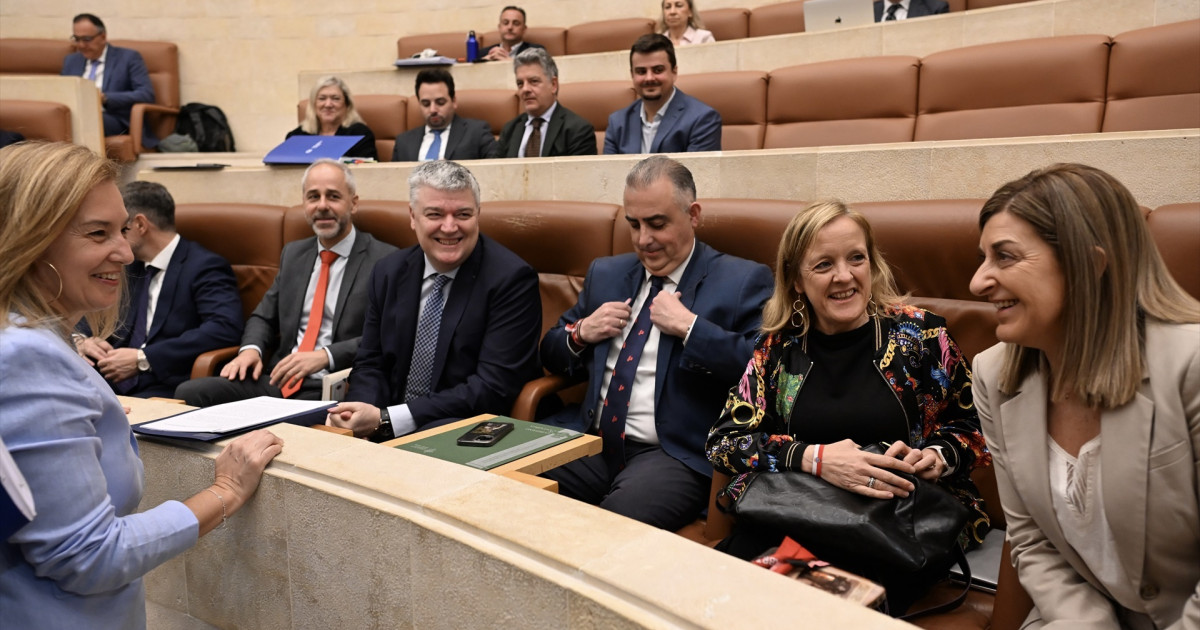 El Gobierno de Cantabria logra aprobar los terceros presupuestos de la ...
