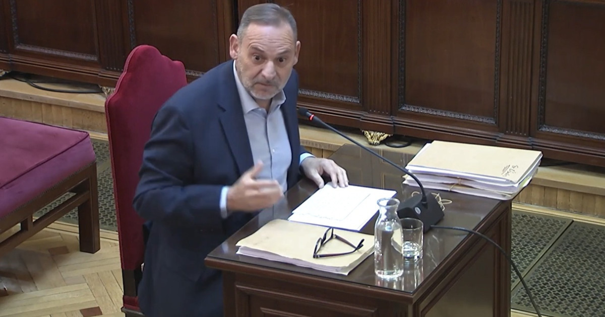 Sánchez interviene en el Comité Federal del PSOE en medio de la ...