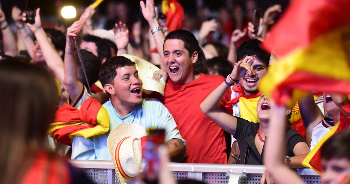 Todos los Ayuntamientos de las capitales de Castilla y León instalan pantallas gigantes para ver la final del Mundial, excepto León – El Debate